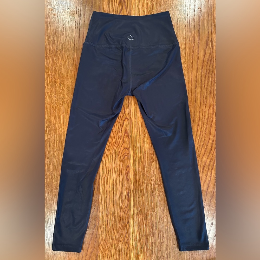 Beyond Yoga High Shine Leggings Navy - Size Small